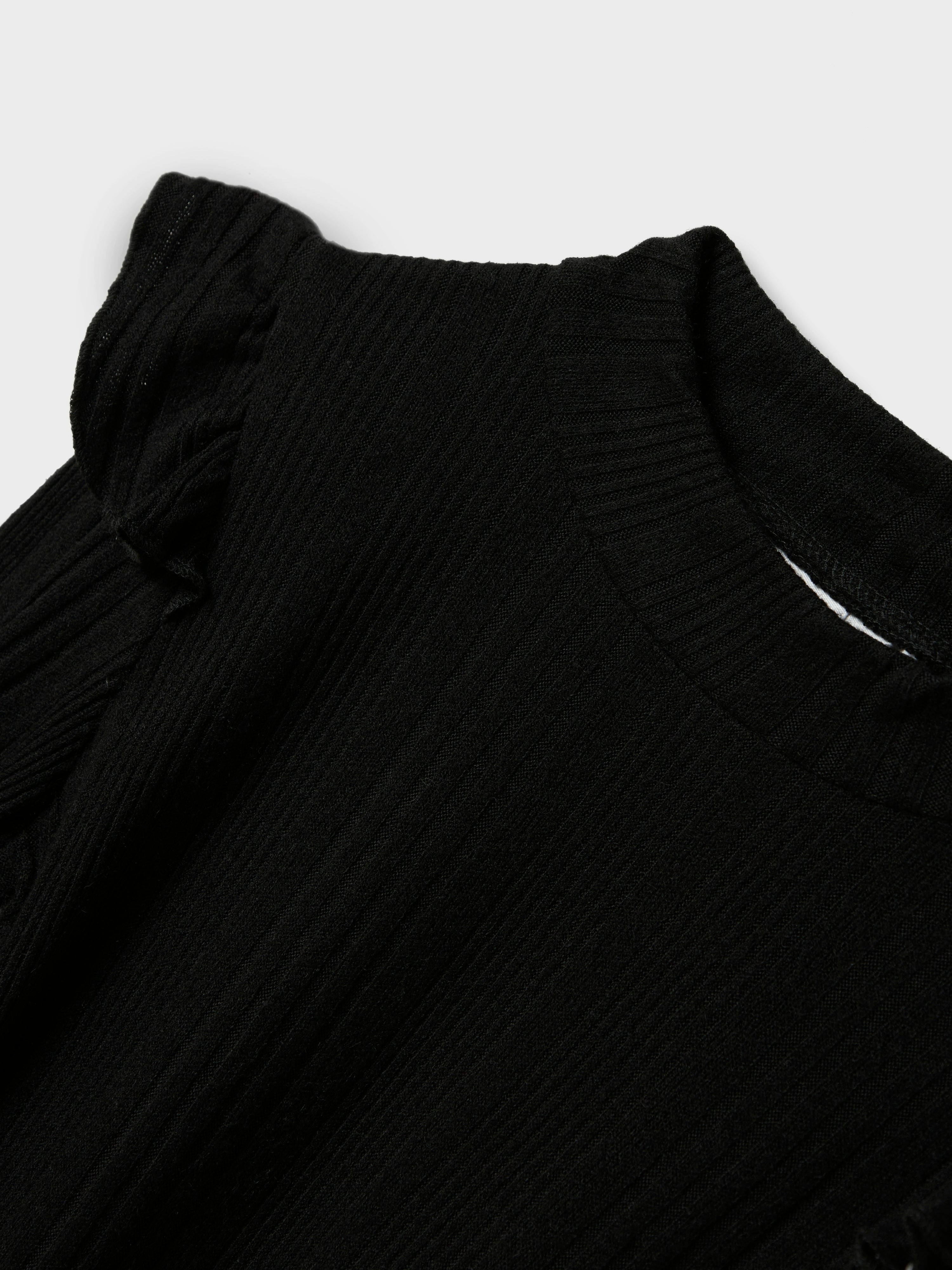 NKFSIGGI Top - Black